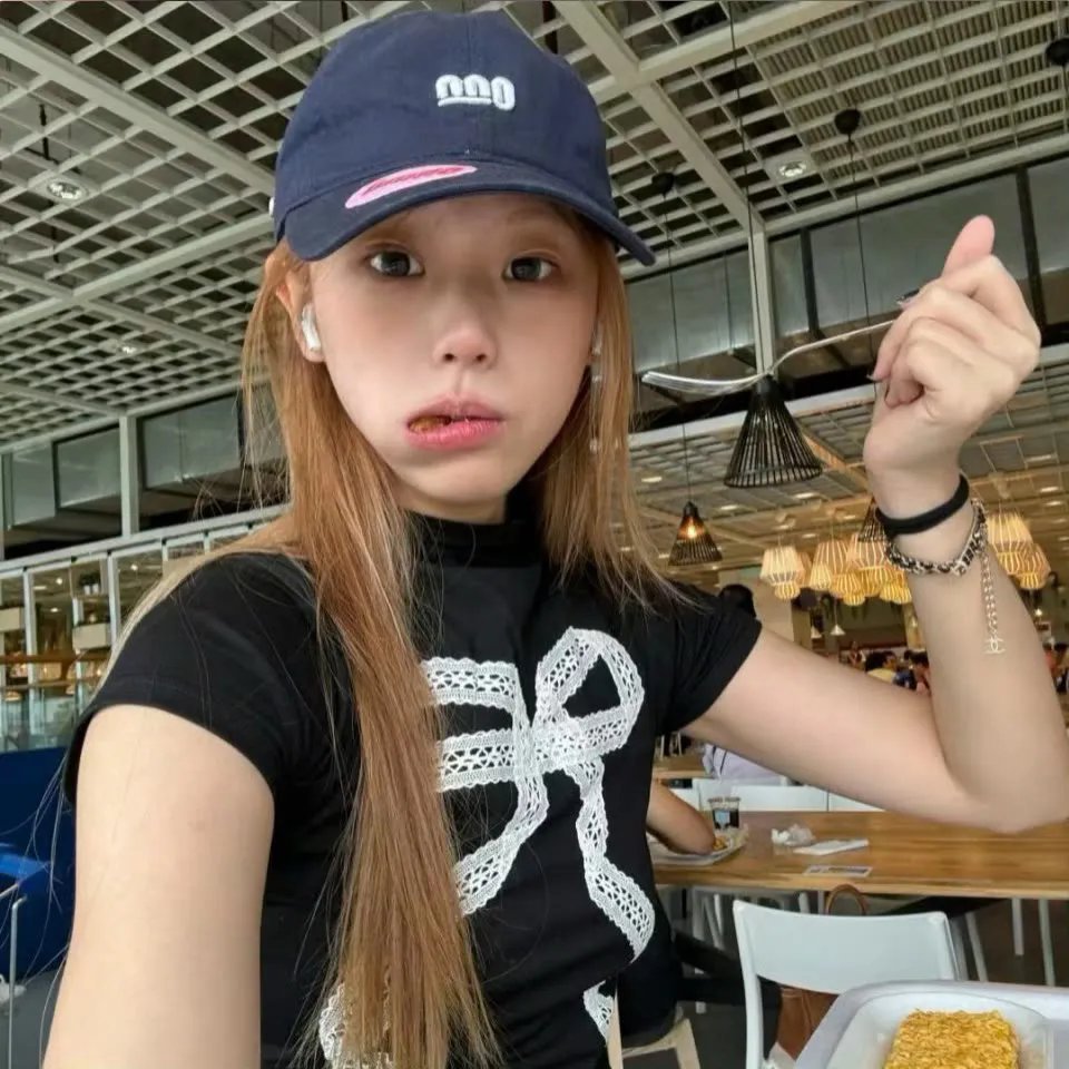 御苑琼霄
